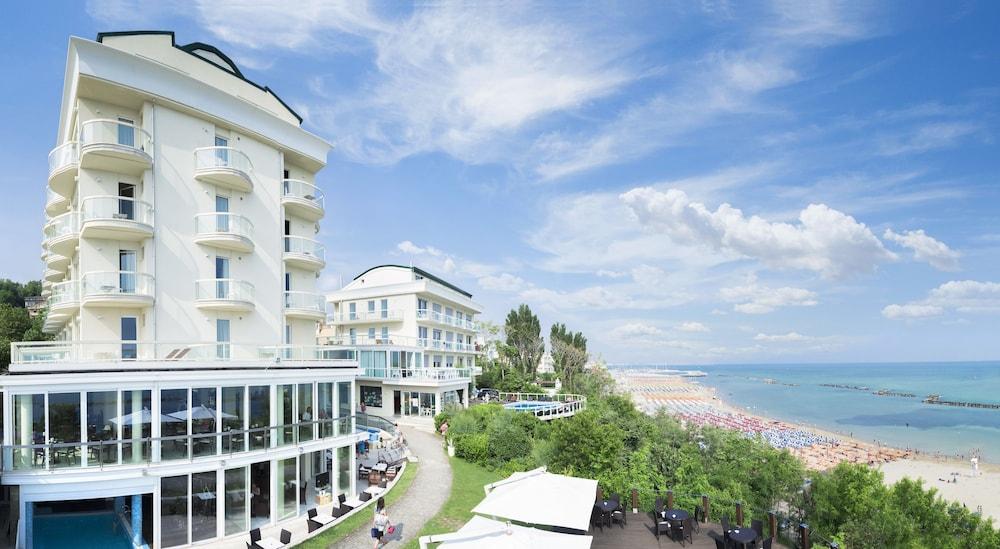 Hotel Sans Souci Gabicce Mare Εξωτερικό φωτογραφία
